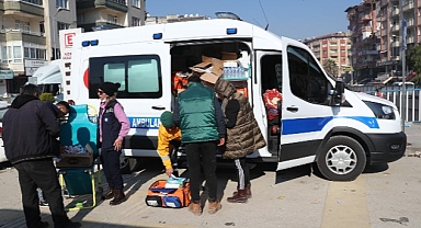 Antalya Büyükşehir Belediyesi sağlık ekipleri Hatay'da