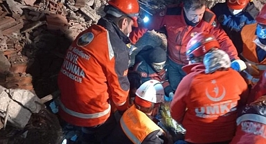 Avcılar Belediyesi’nden Deprem Bölgesine Yardım Köprüsü