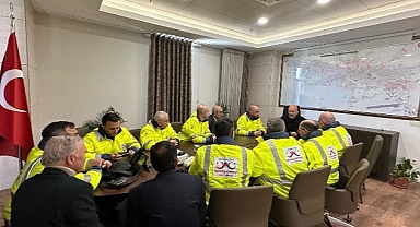 Azerbaycan'da Kurulan Kardeş Yardımı Platformu Afet Bölgesine Yardımlarını Sürdürüyor