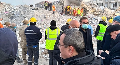 Batur: İmar afları şehirlerimize ihanettir