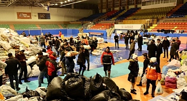 Bu Zor Günleri Birlik Olarak Atlatacağız