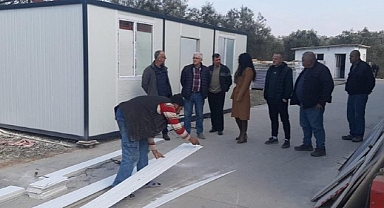 Burhaniye Belediyesi'nden Afet Bölgesine Konteyner Ev Desteği