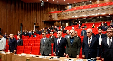 Büyükşehir'den depremzedelere ücretsiz ulaşım