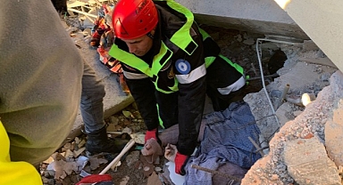 ‘Canik Belediyesi Arama Kurtarma’ Enkaz Altında Kalan Vatandaşı Kurtardı