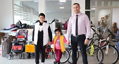 Çocuklar Depremzede Arkadaşlarını Unutmadı