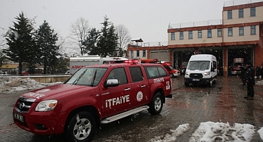 Deprem bölgesine ekipler gitmeye devam ediyor
