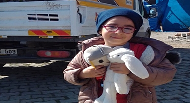 Depremzede Çocuklara Oyuncak Morali