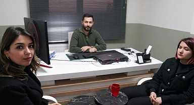 Depremzede mimardan meslektaşlarını duygulandıran ziyaret
