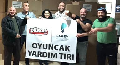 Depremzede Minikler İçin “Çocuksu Mutluluk” Kampanyası