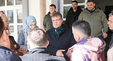Edremit Belediyesi Depremzedelerin Yanında