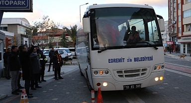 Edremit Belediyesi ilk yardım ekibi deprem bölgesine gitti