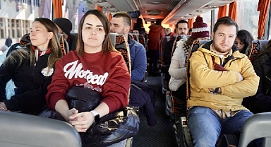 Ege Üniversitesi deprem bölgesine sağlık çalışanı desteğini sürdürüyor