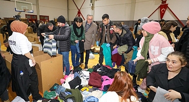 Gaziemir’den depremzedelere büyük destek