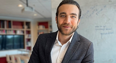 Gençlerin Aklında Ne Varsa, Yanlarında Genç Akbanklı Var