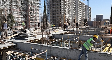 Güneş Mahallesi’nde 4 bloğun kaba inşaatı tamamlandı