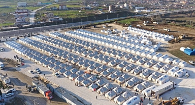 Hatay Defne'ye depremzedeler için çadır kent