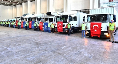 İzmir'den afet bölgesine tam destek 100 bin kişilik gıda desteği yola çıktı