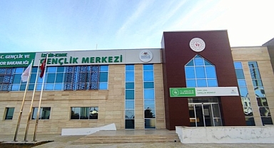 İzmir Kınık’ta Afetzede Misafirler İçin Sostal Merket Açıldı