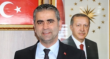Kandıra Belediye Başkanı Adnan Turan, Miraç Kandili münasebetiyle bir mesaj yayımladı