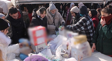 Karaman Belediye Başkanı Savaş Kalaycı, yardım kampanyasına katılan vatandaşlara teşekkür etti