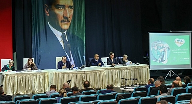 Konak Belediye Başkanı Batur: İşçimizi, memurumuzu enflasyona ezdirmedik