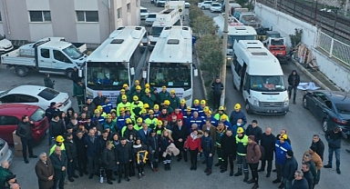 Konak’tan Hatay’a yardım konvoyu yola çıktı
