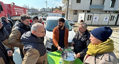 Küçükçekmece Belediyesi’nden Hatay’da Günlük 5 Bin Kişiye Sıcak Yemek Desteği