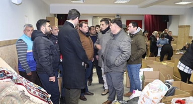 Menderes Belediyesi depremzedelerin yanında