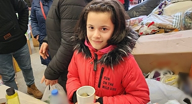 Minik Hayrunnisa’dan Duygulandıran Yardım