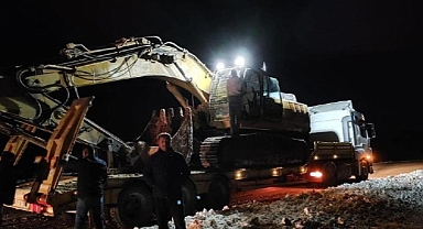 Muğla Mermerciler Derneği İş Makineleriyle Afet Bölgesinde
