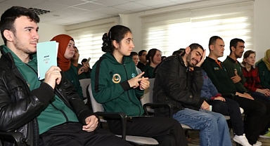 Özel öğrencilere deprem eğitimi