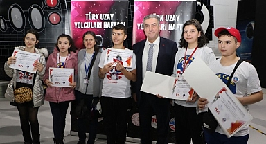 Türk Uzay Yolcuları Programına Seçilen 100 Öğrenci Mezun Oldu
