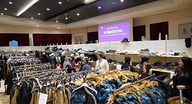 Üsküdar Belediyesi İstanbul’a Gelen Depremzedeler İçin Sosyal Market Açtı