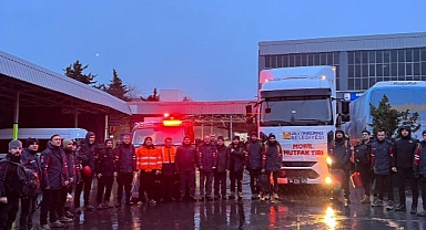 Zeytinburnu Belediyesi Yardım İçin Deprem Bölgesinde
