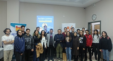 Zeytinburnulu Gençlere İletişim Dünyasında Hayat Dersleri