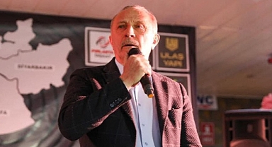 Atabay, Depremzedeler İçin Düzenlenen Dostluk ve Dayanışma Yemeğine Katıldı