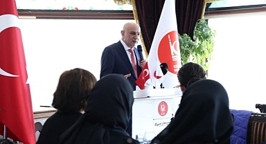 Başkan Altınok Depremzede Kadınlarla Buluştu