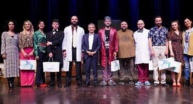 Başkan Çalık Tiyatrocularla Bir Araya Geldi