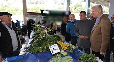 Başkan Engin’den Pazar Esnafı Ziyaret