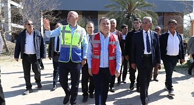 Başkan Muhittin Böcek Serik'te