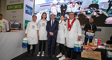 Başkan Soyer Fuar İzmir'in ev sahipliği yaptığı dört fuarı ziyaret etti
