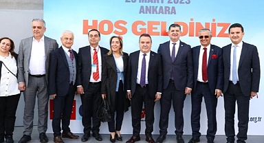 Başkan Topaloğlu Belediye Başkanları Toplantısı'nda