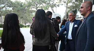 Başkan Topaloğlu’ndan 300 öğrenciyle iftar buluşması