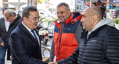 Batur’dan Gıda Çarşısı esnafına ‘destek teşekkürü