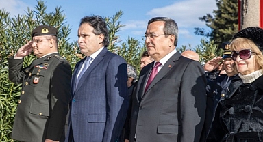 Batur: Kahramanlarımızın destanı unutulmaz, Çanakkale geçilmez
