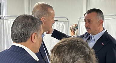 Cumhurbaşkanı Erdoğan, Kocaeli Büyükşehir Belediye Başkanı Tahir Büyükakın'a Takdirlerini İletti