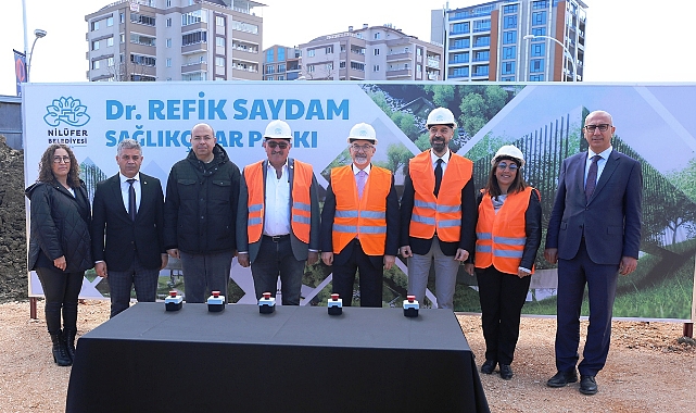 Dr. Refik Saydam Sağlıkçılar Parkı’nın temeli atıldı