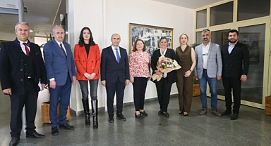 Ege Bölgesi Sivas ve Erzincan Dernekleri Federasyonu’ndan Başkan Çerçioğlu’na Nezaket Ziyareti