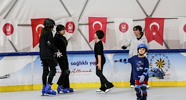 En Eğlenceli Anlar Ahmet Çalık Buz Pateni Pisti’nde