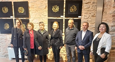 Esmaü'l Hüsna Sergisi Lale Vakfı'nda Açıldı